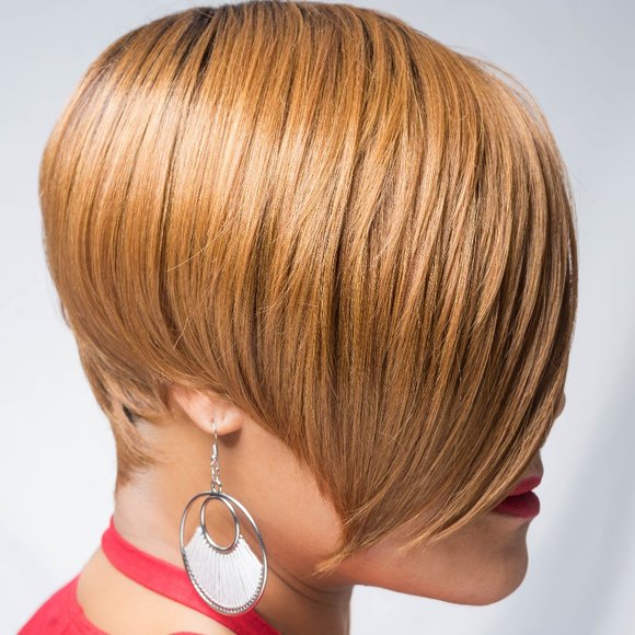 Short and Sassy Wig - Picture 4 of 8